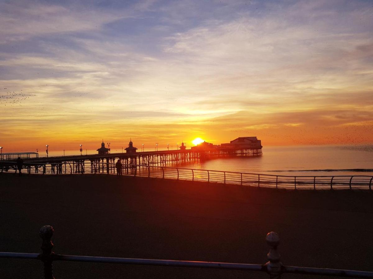 Gabrielles Bed & Breakfast Blackpool Luaran gambar